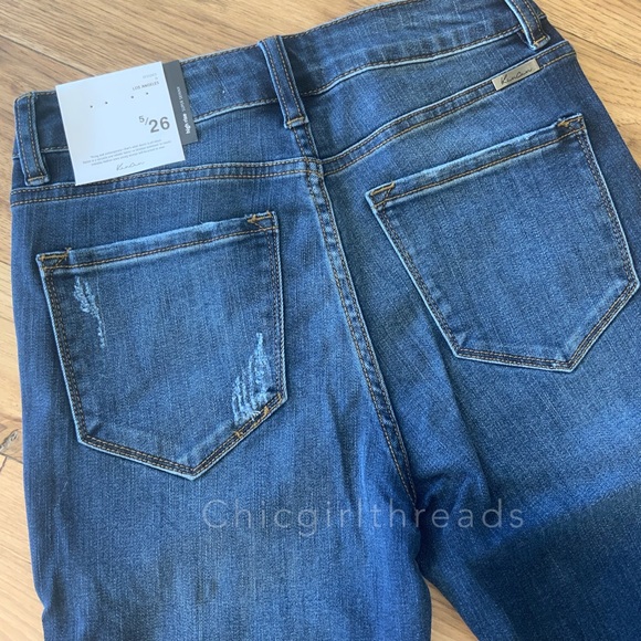 KanCan | High Waisted Botton Fly Jeans - Picture 16 of 16